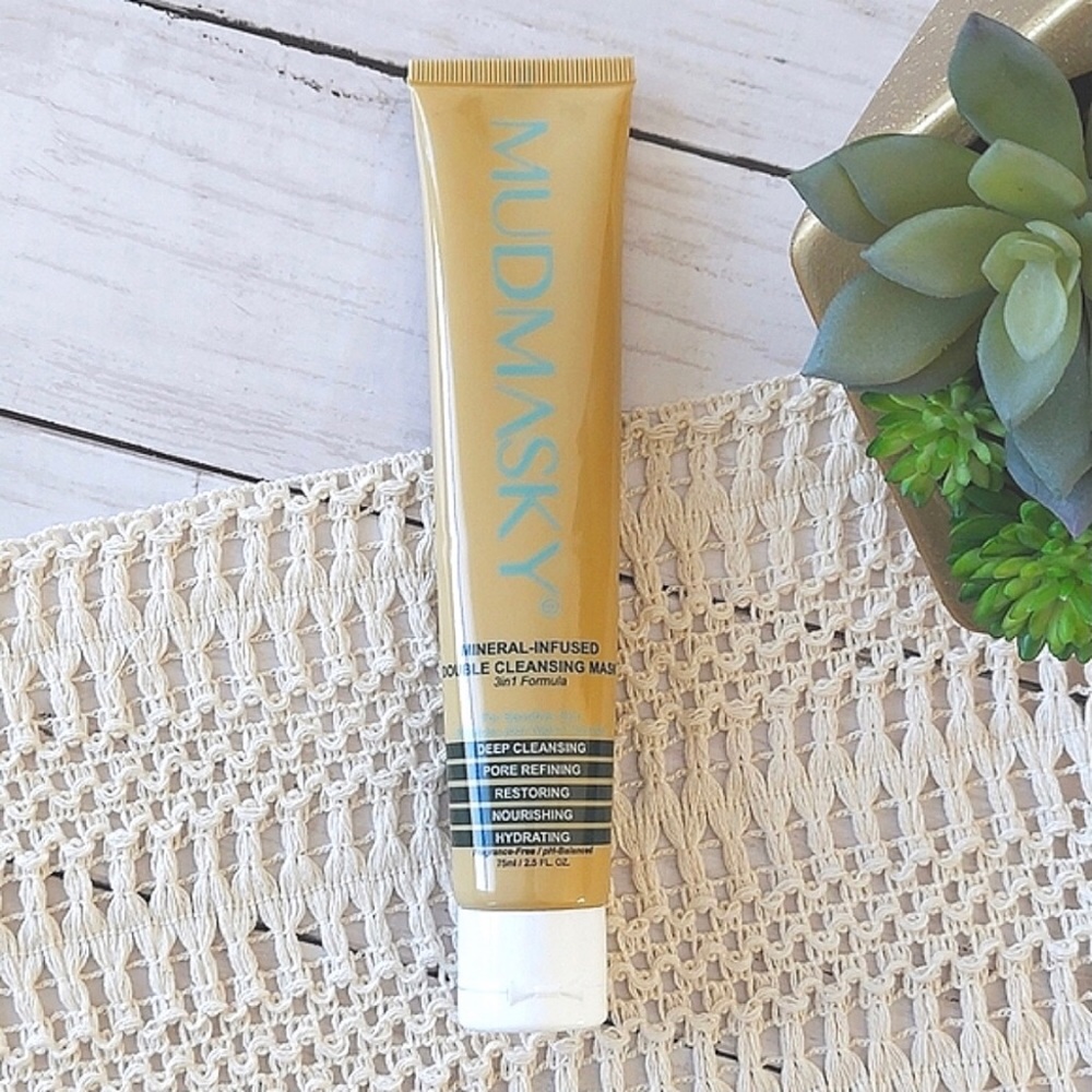 Mineral Infused Double Cleansing Mask by Mudmasky